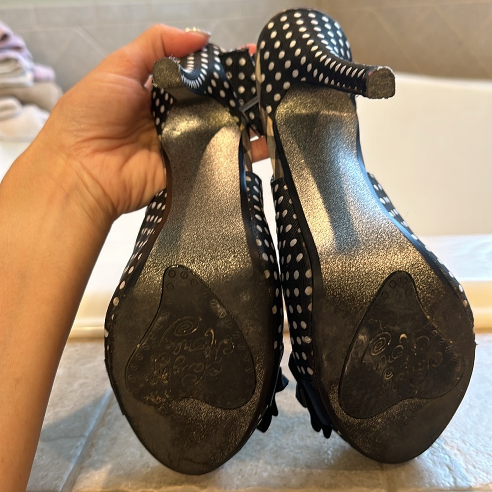 SALE! Sexy Rhinestone Polka Dot Heels - Picture 5 of 6